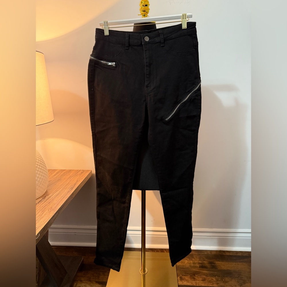 👖2/40 Jeans | Fashion Nova | Dark Wash Denim